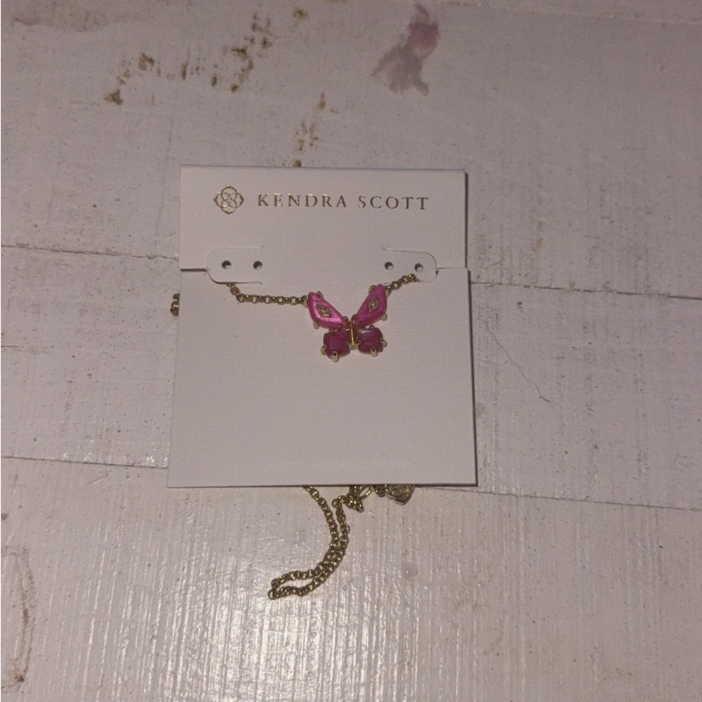 Kendra Scott Fuchsia Butterfly Pendant
